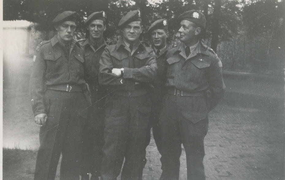 Zeist, Netherlands (1945)
Major H. Craig, Lt. Sparks, Col. R.D. Hogdibs, Croix D.G., Capt. J. Ferguson M.C., Lt. Ausie Tancock