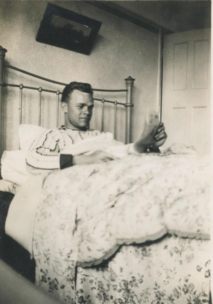 Teford, England (May 1942)
Morning paper and cup of tea. On leave at Aunt & ____, the first time I’ve slept in a bed for almost 3 months.