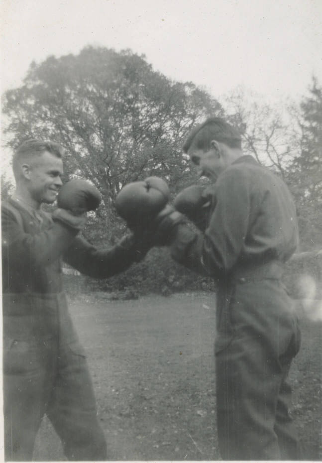Camberly, England (November 1941)
Bob Sloat & myself on back lawn of Rotherwod.